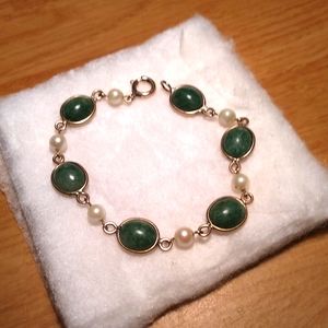 Vintage Turquoise Bracelet with Pearls